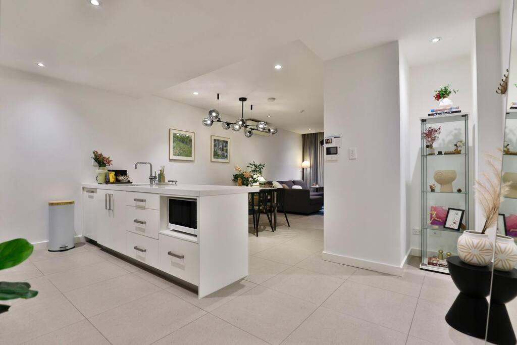 Apartment Urban Gem Sancturay - Central, Calm, Comfort